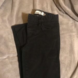 Skinny black pants